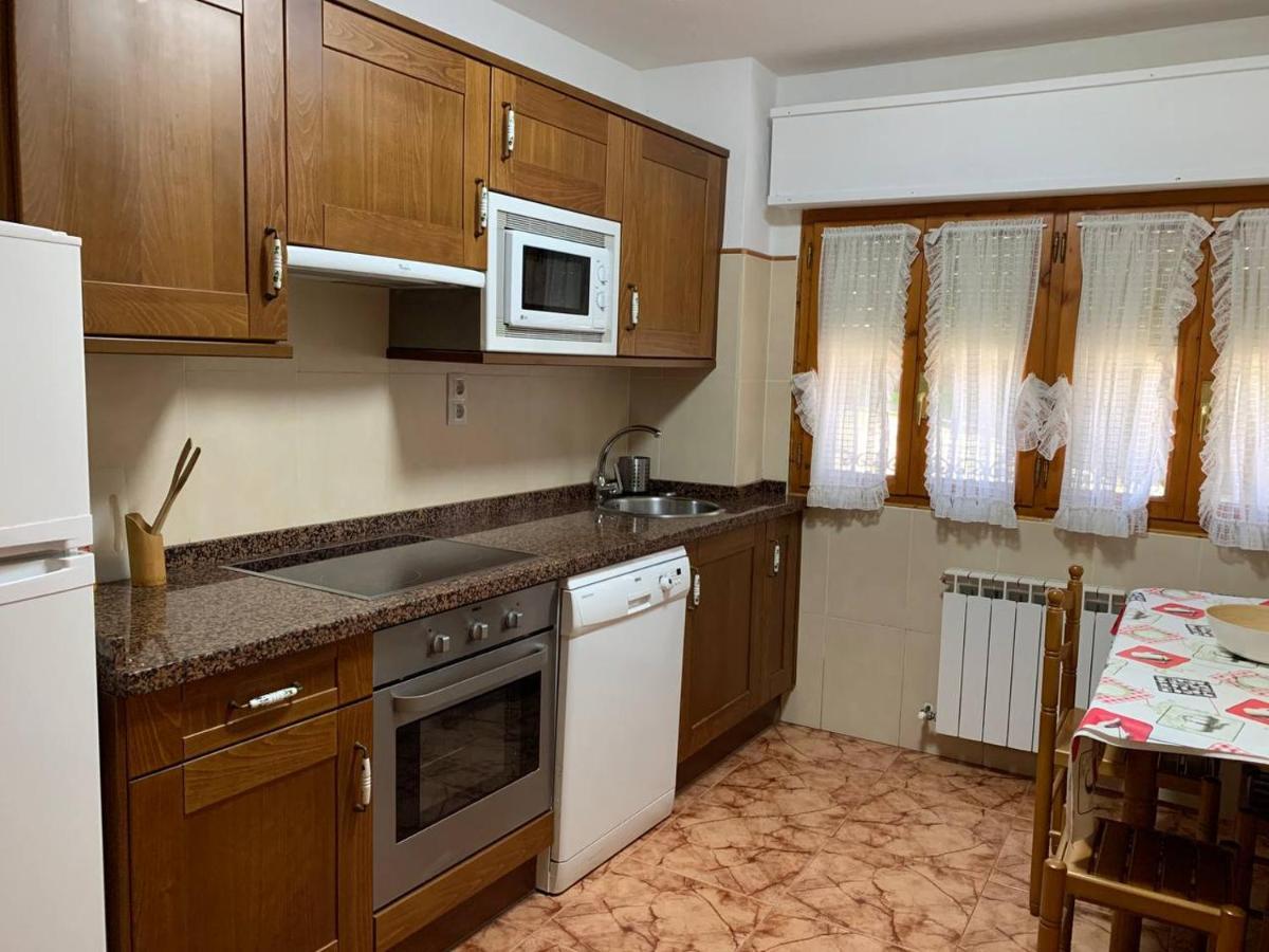 Apartamento Rural Lago Ercina Apartment Cangas de Onis Bagian luar foto