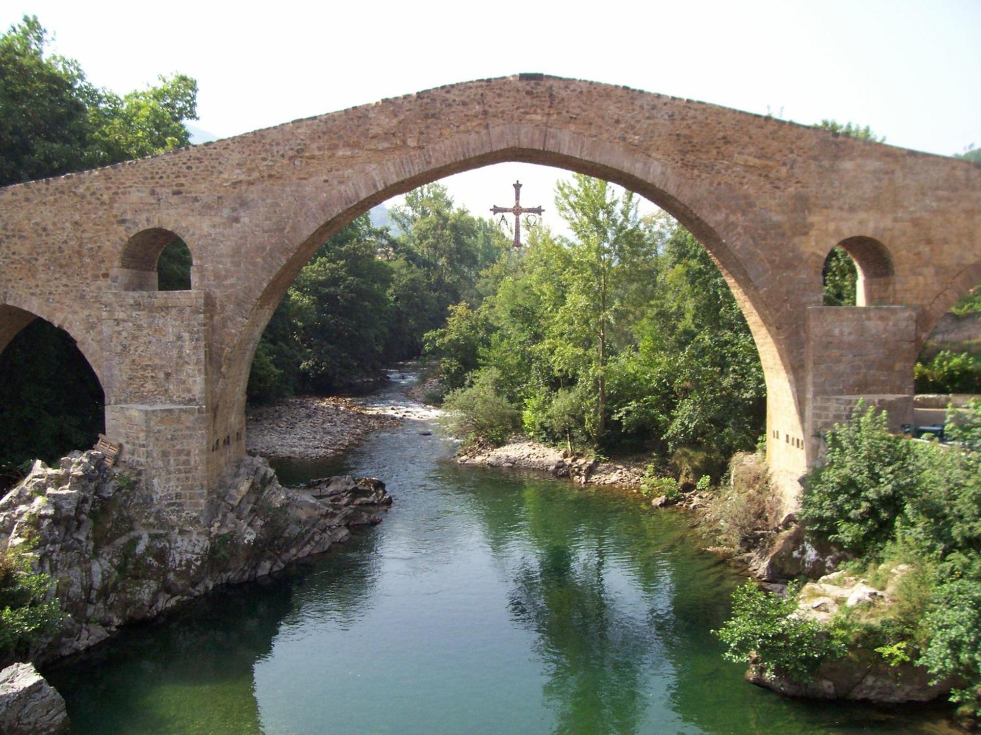 Apartamento Rural Lago Ercina Apartment Cangas de Onis Bagian luar foto